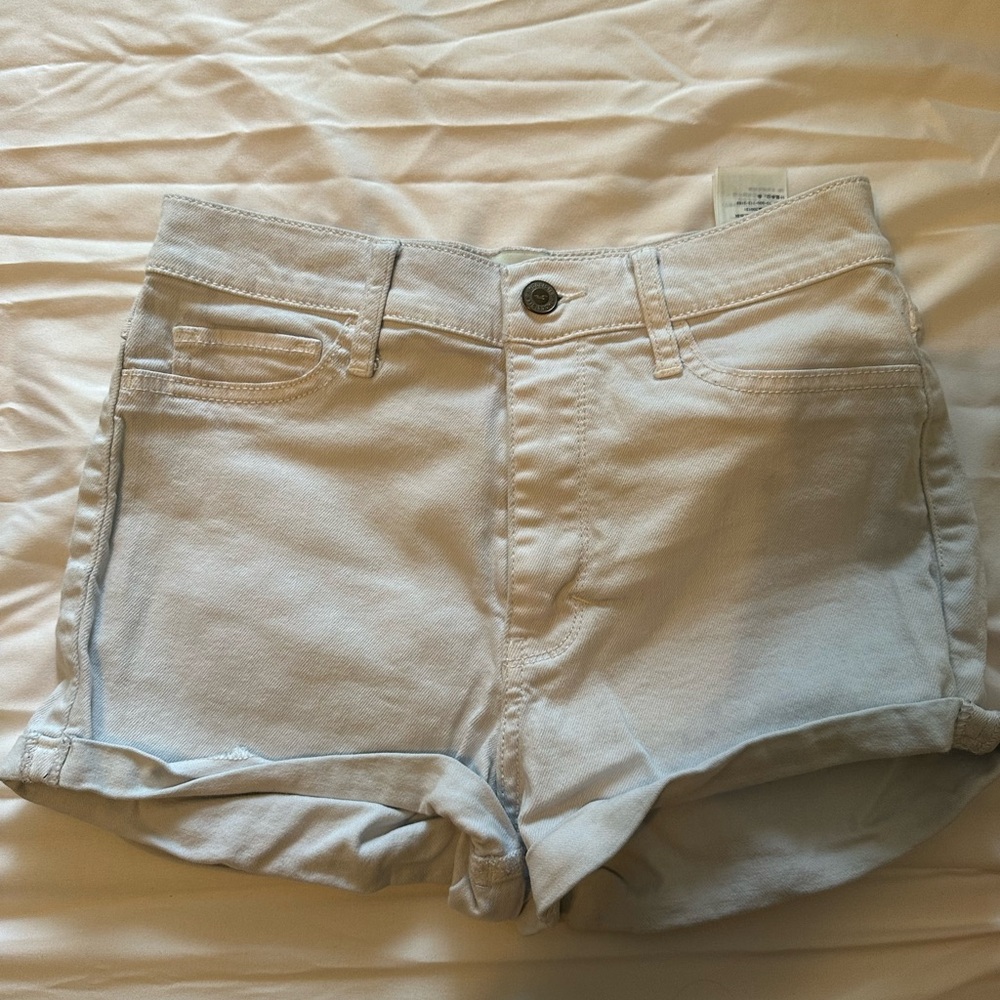 Hollister White Jean Shorts Classic Summer Style